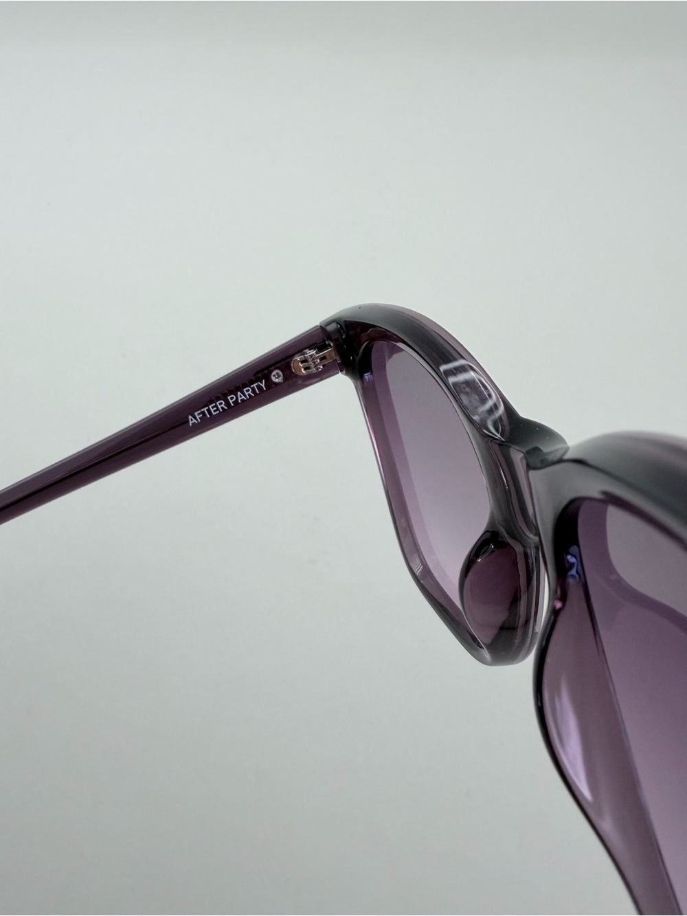 QUAY After Party Purple Oversized Sunglasses - Picture 7 of 9
